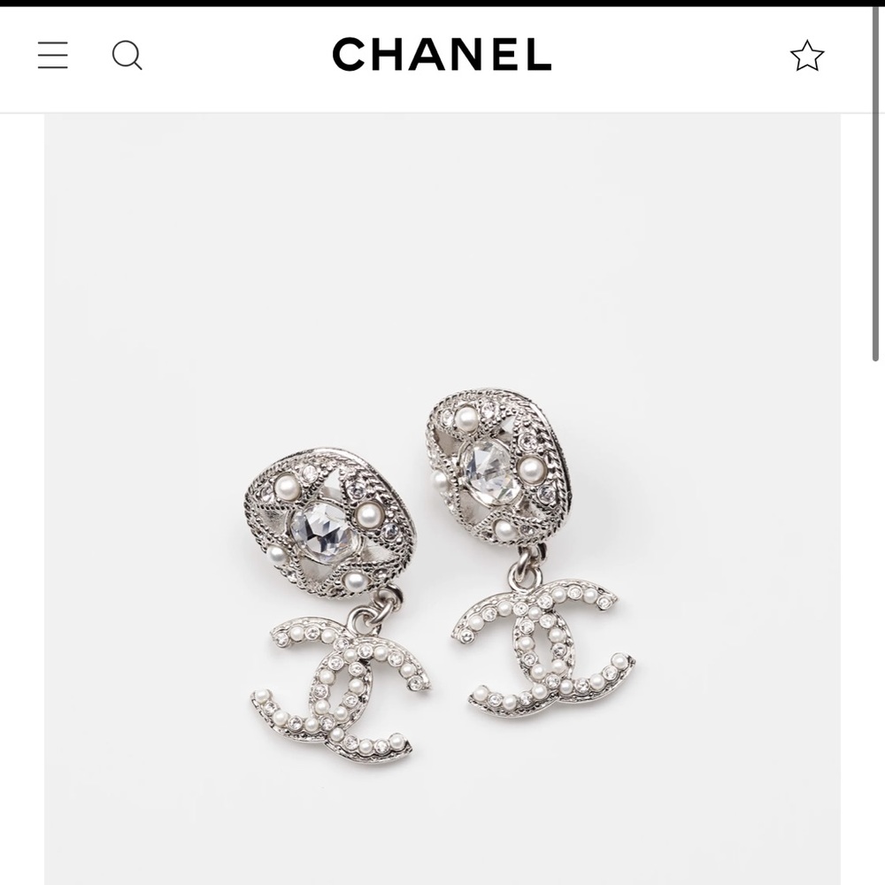 ❌ SOLD ❌ CHANEL earrings